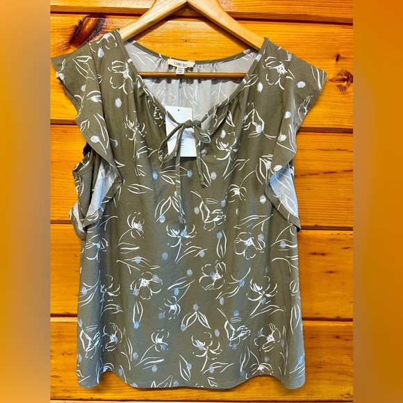 COMO BLU Tops - Como Blu XL Shiny Silver Green Womens Short Flutter Sleeve Blouse Tie Front